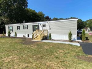 Single-wide manufactured home installed in Seabrook NH by Northern Mobile Homes, a mobile home dealer in New England